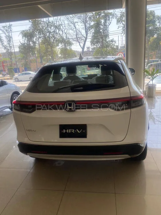 Honda HR-V 2024 for Sale in Lahore Image-1