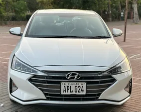 Hyundai Elantra Limited 2022 for Sale