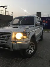 Mitsubishi Pajero Exceed Automatic 2.8D 1992 for Sale