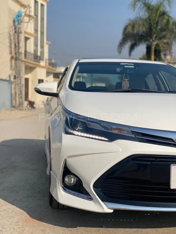 Toyota Corolla 2017 for Sale in Mangla Image-1