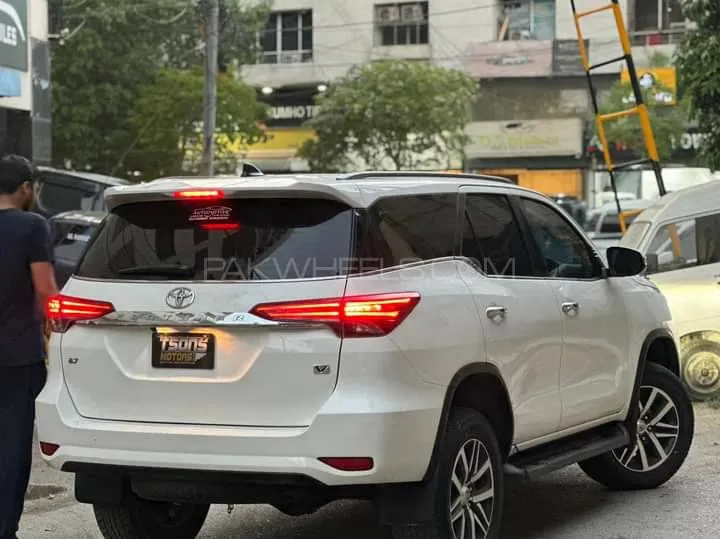 Toyota Fortuner 2021 for sale in Karachi