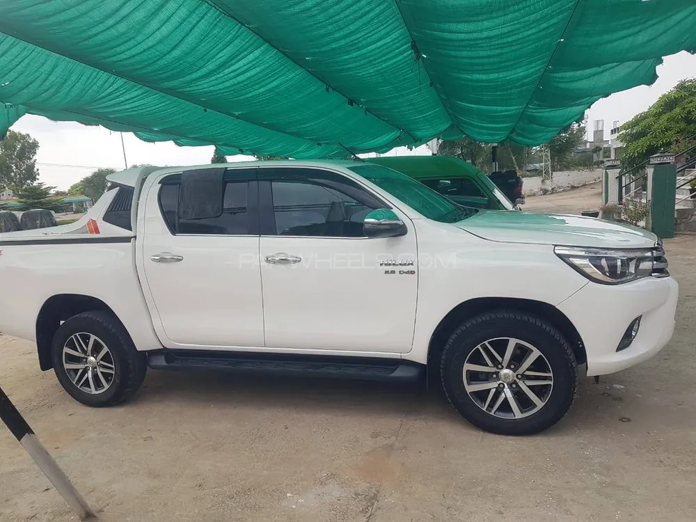 Toyota Hilux 2021 for sale in Islamabad