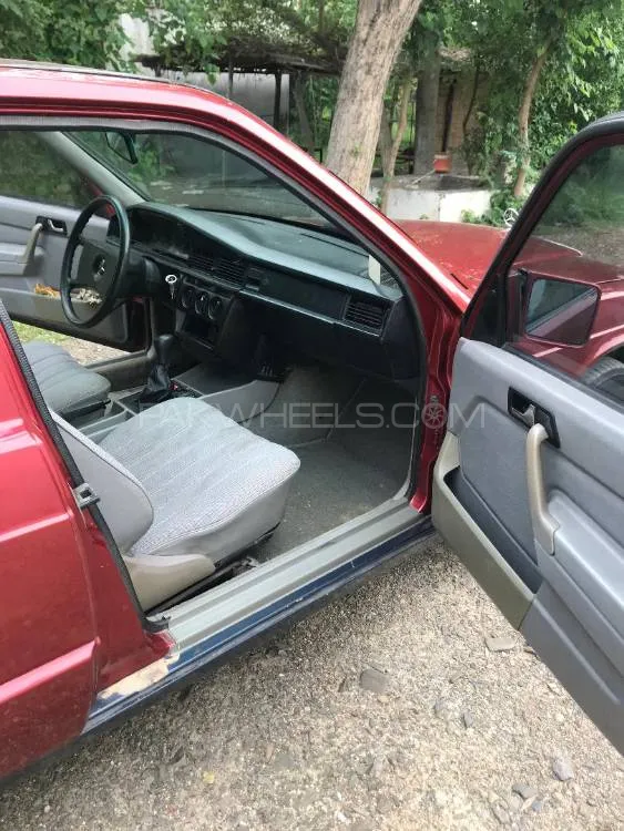 Mercedes Benz E Class 1984 for Sale in Nowshera cantt Image-1