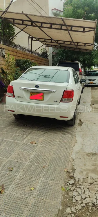 Toyota Corolla Axio 2013 for sale in Karachi