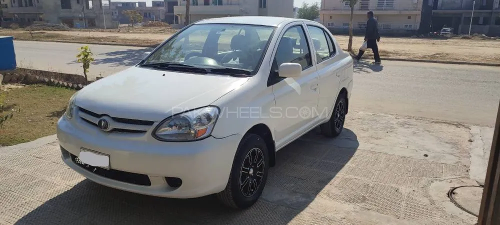 Toyota Platz 2003 for Sale in Rawalpindi Image-1