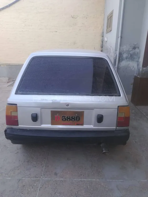 Daihatsu Charade 2000 for sale in Karak