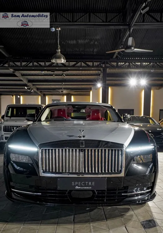 Rolls Royce Spectre 2024 for Sale in Karachi Image-1