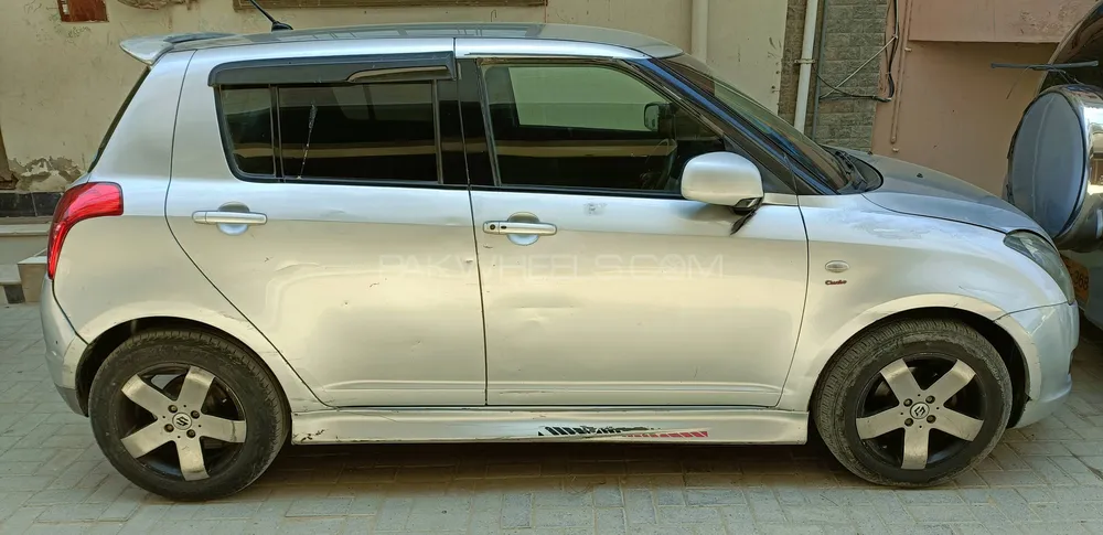 Suzuki Swift 2007 for sale in Karachi