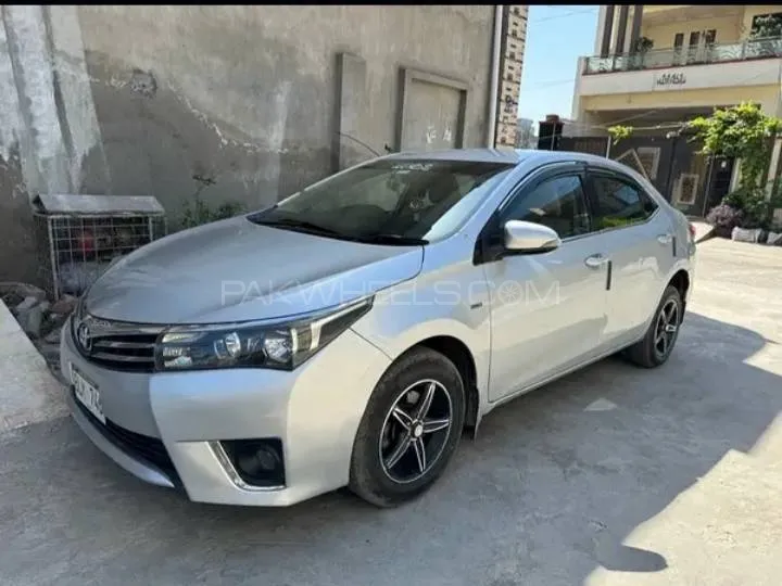 Toyota Corolla 2017 for Sale in Gujranwala Image-1