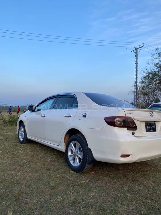 Toyota Corolla 2011 for Sale in Islamabad Image-1