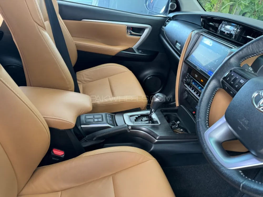 Toyota Fortuner 2021 for sale in Karachi