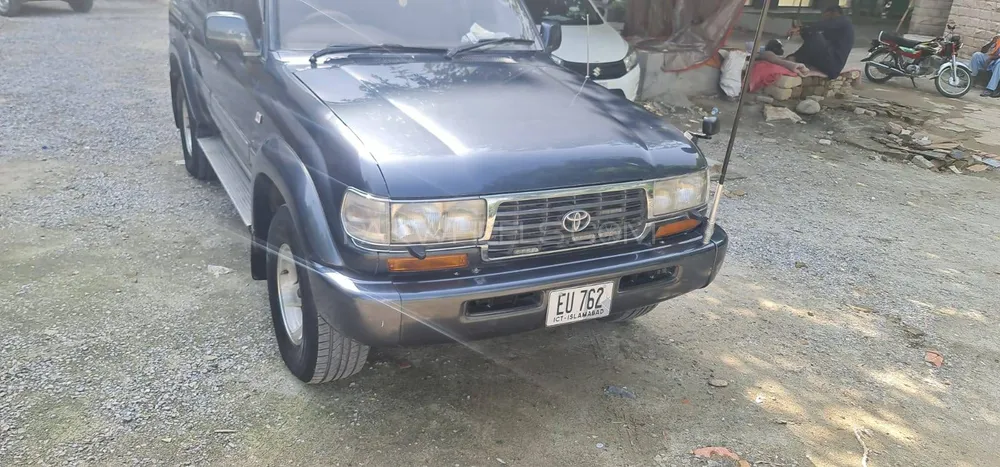 Toyota Land Cruiser 1996 for Sale in Swabi Image-1