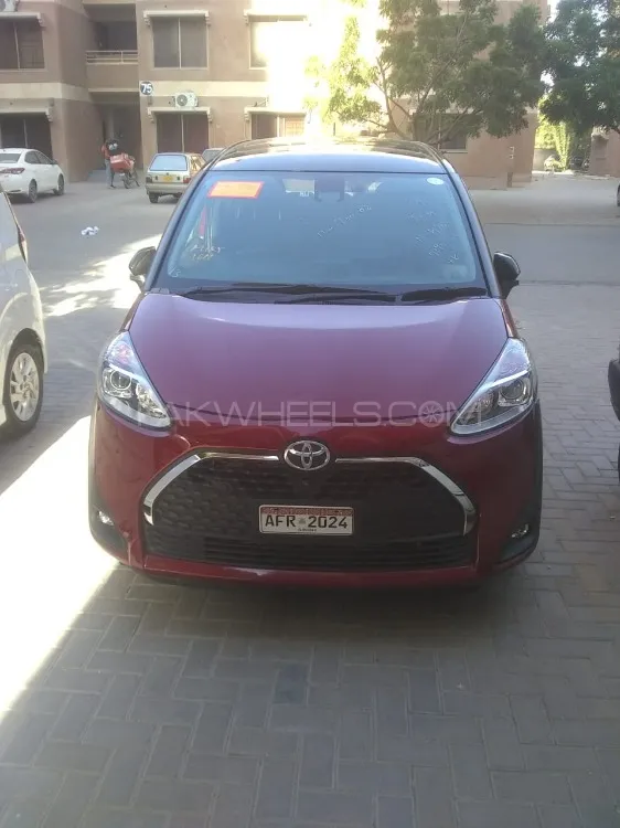 Toyota Sienta 2019 for Sale in Karachi Image-1