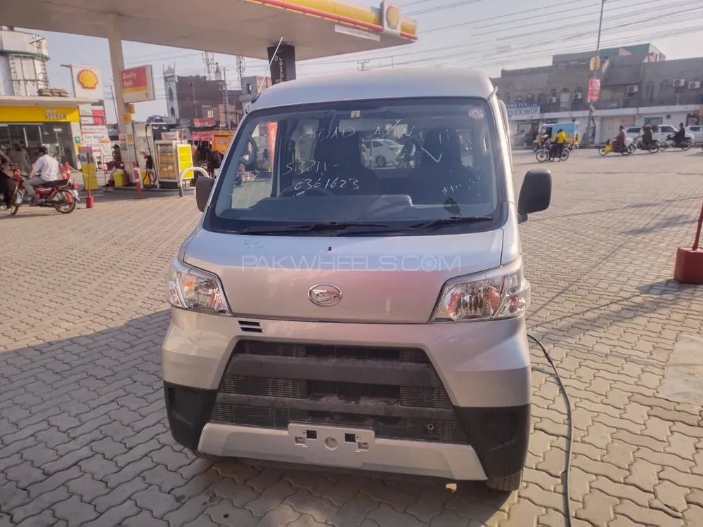 Daihatsu Hijet 2018 for Sale in Faisalabad Image-1