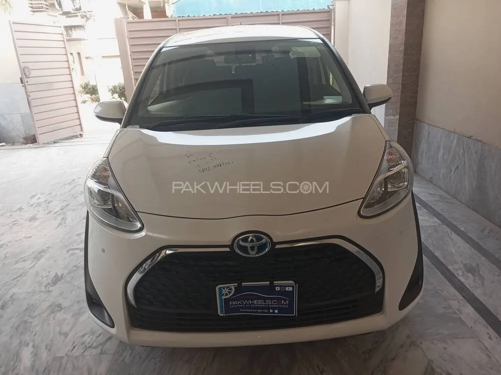 Toyota Sienta 2019 for Sale in Faisalabad Image-1