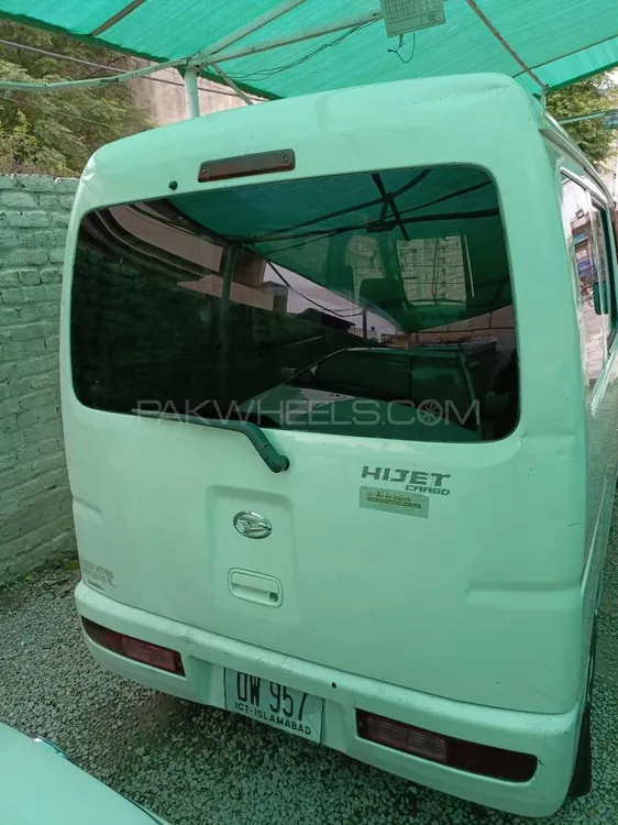 Daihatsu Hijet 2015 for Sale in Islamabad Image-1