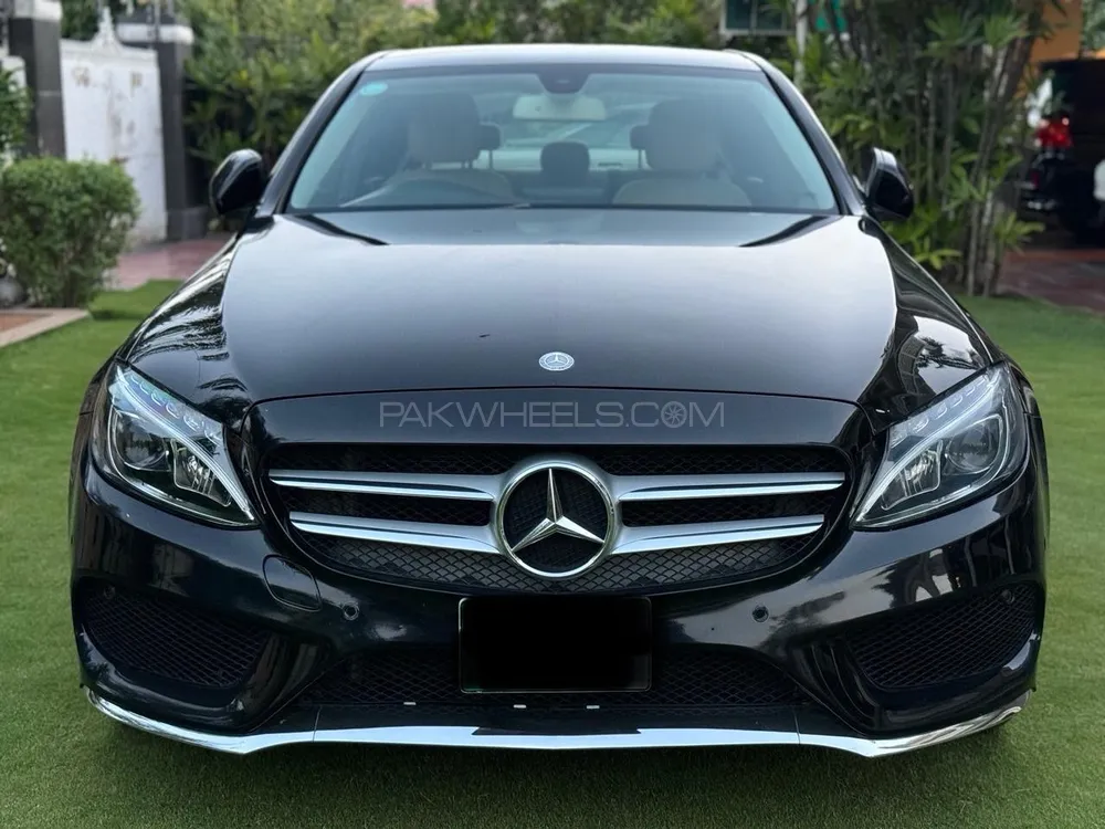 Mercedes Benz C Class 2016 for Sale in Lahore Image-1