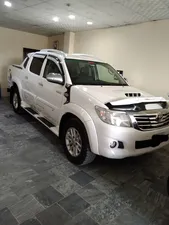 Toyota Hilux Invincible 2014 for Sale