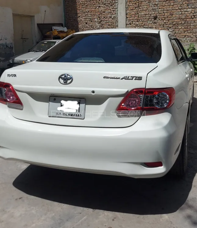 Toyota Corolla 2009 for Sale in Islamabad Image-1