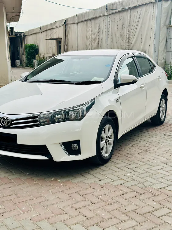 Toyota Corolla 2017 for Sale in Attock Image-1