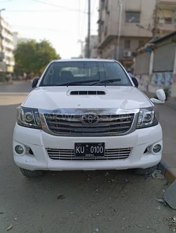 ٹویوٹا ہائی لکس 2012 for Sale in کراچی Image-1