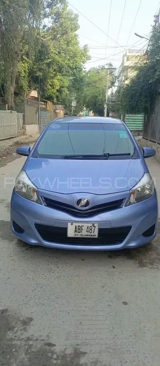 Toyota Vitz 2013 for Sale in Islamabad Image-1