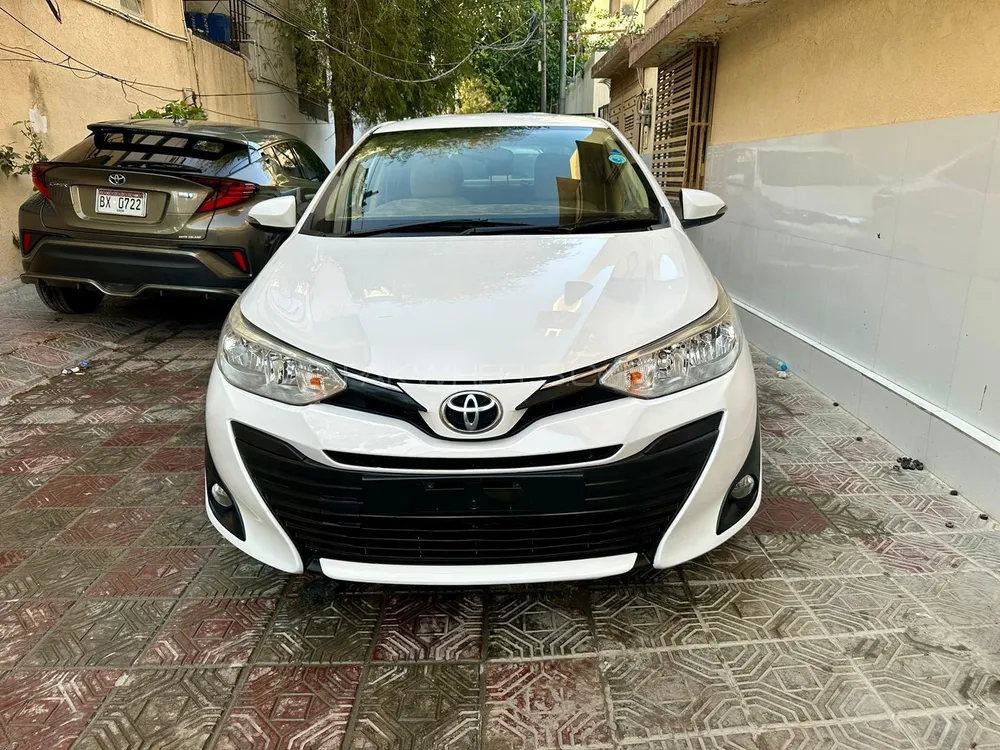 Toyota Yaris 2020 for Sale in Karachi Image-1