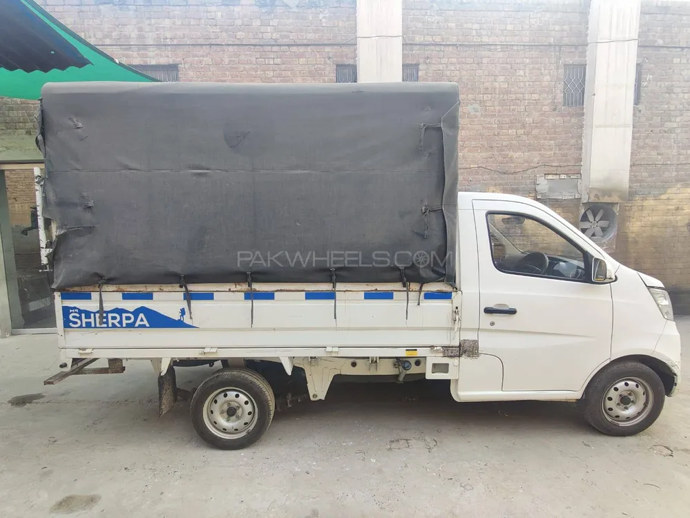 Changan M9 2021 for sale in Lahore