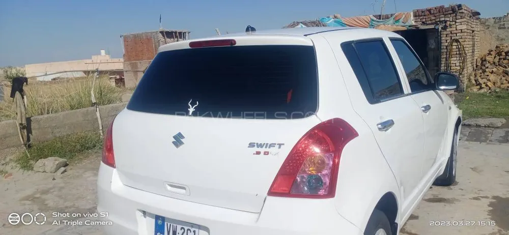 Suzuki Swift 2012 for Sale in Wah cantt Image-1