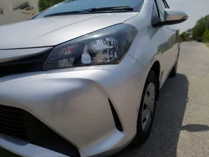 Toyota Vitz F 1.0 2014 for Sale