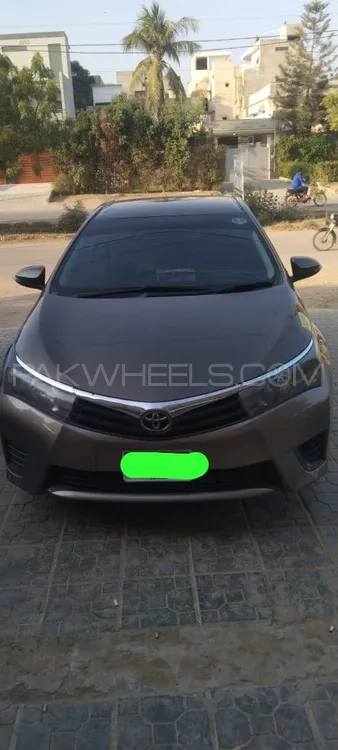 Toyota Corolla 2016 for Sale in Karachi Image-1