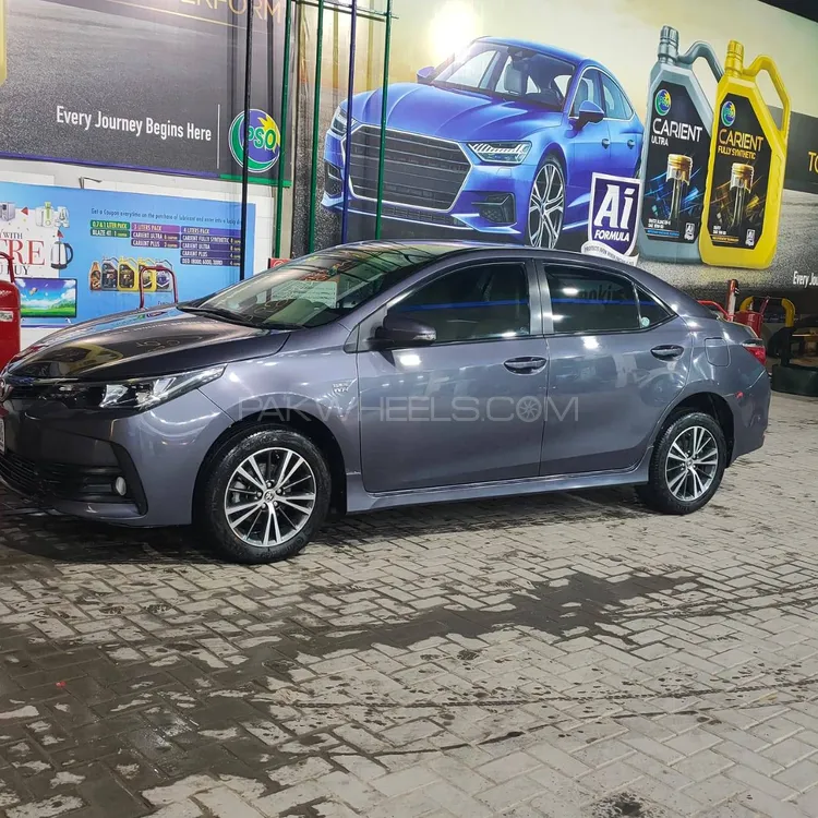 Toyota Corolla 2018 for Sale in Lahore Image-1