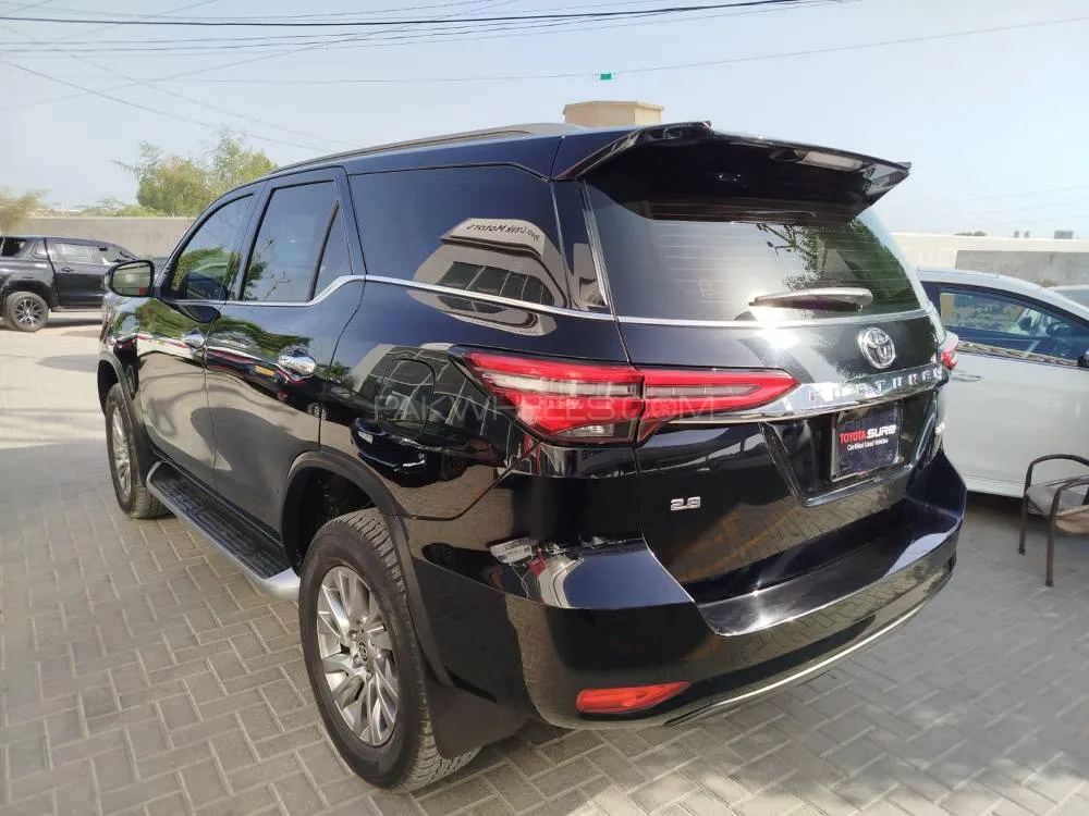 Toyota Fortuner 2021 for sale in Karachi