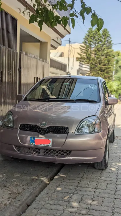 Toyota Vitz 1999 for Sale in Wah cantt Image-1