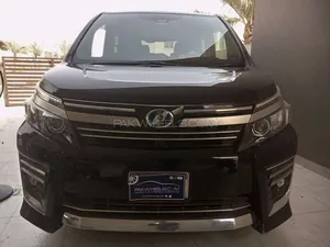 Toyota Voxy 2017 for Sale
