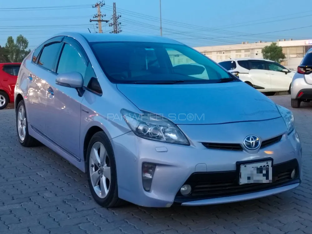 Toyota Prius 2014 for Sale in Rawalpindi Image-1