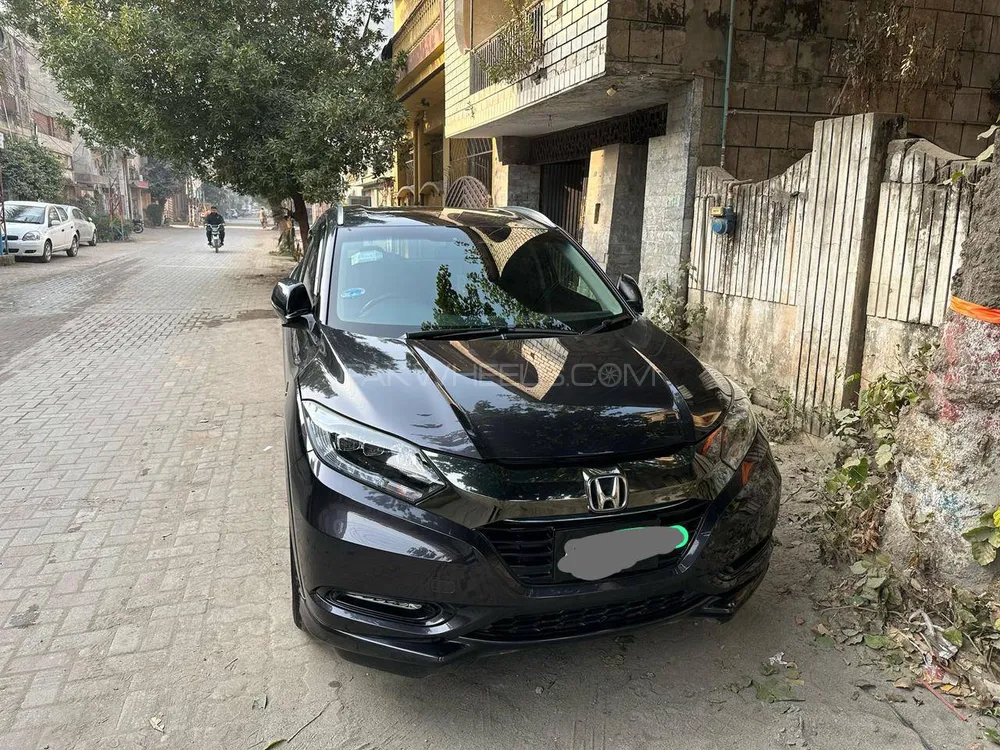 Honda Vezel 2017 for sale in Sialkot