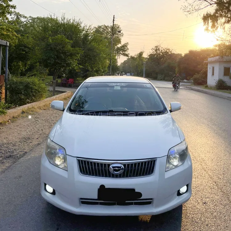 Toyota Corolla Axio 2007 for Sale in Peshawar Image-1