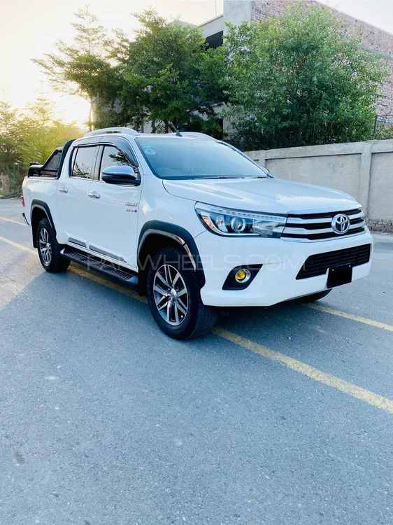 Toyota Hilux 2020 for sale in Faisalabad
