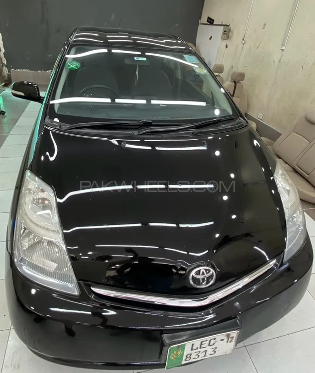 Toyota Prius 2008 for Sale in Islamabad Image-1