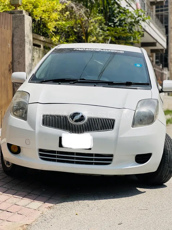 Toyota Vitz 2006 for Sale in Islamabad Image-1