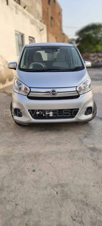 نسان ڈیز 2018 for Sale in پشاور Image-1