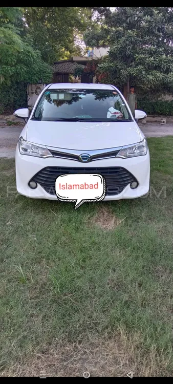 Toyota Corolla Fielder 2015 for Sale in Islamabad Image-1