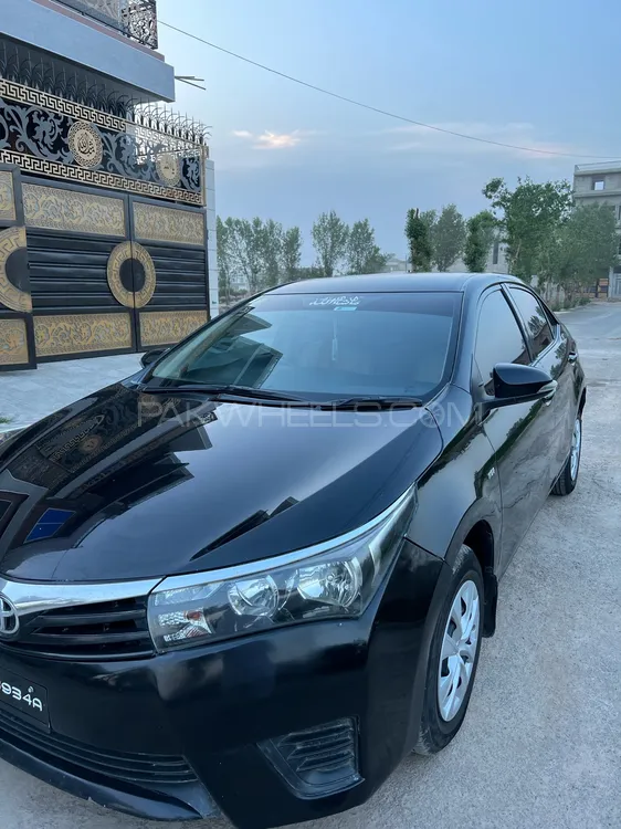 Toyota Corolla 2016 for Sale in Multan Image-1