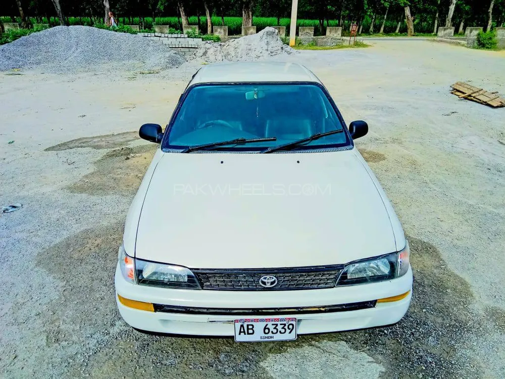 Toyota Corolla 1998 for Sale in Charsadda Image-1