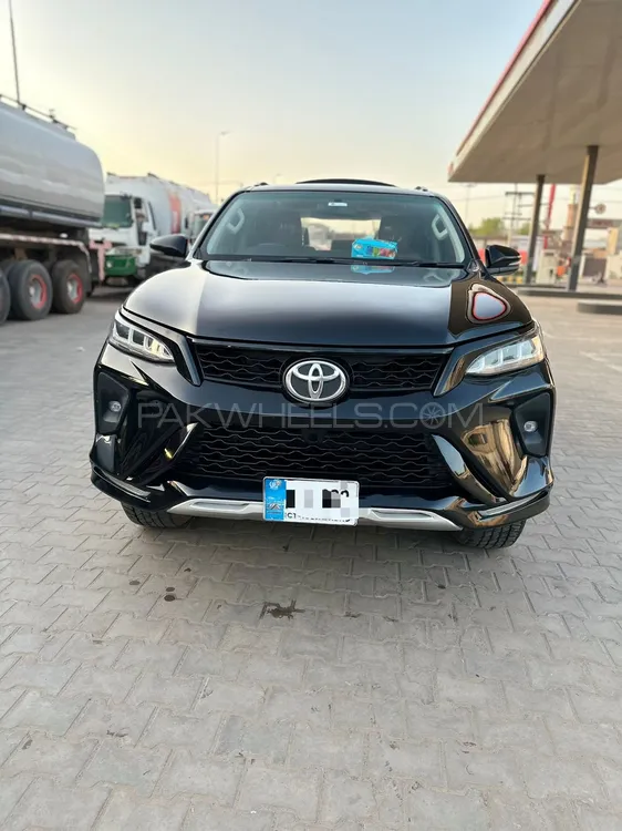 Toyota Fortuner 2021 for Sale in Sheikhupura Image-1