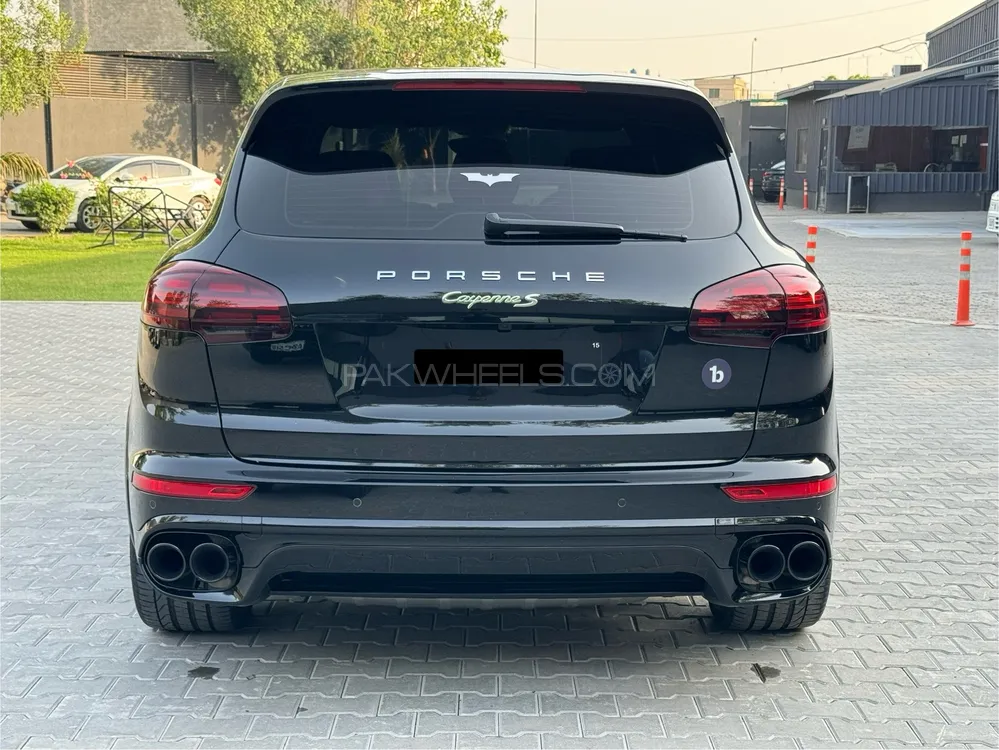 Porsche Cayenne 2015 for Sale in Lahore Image-1