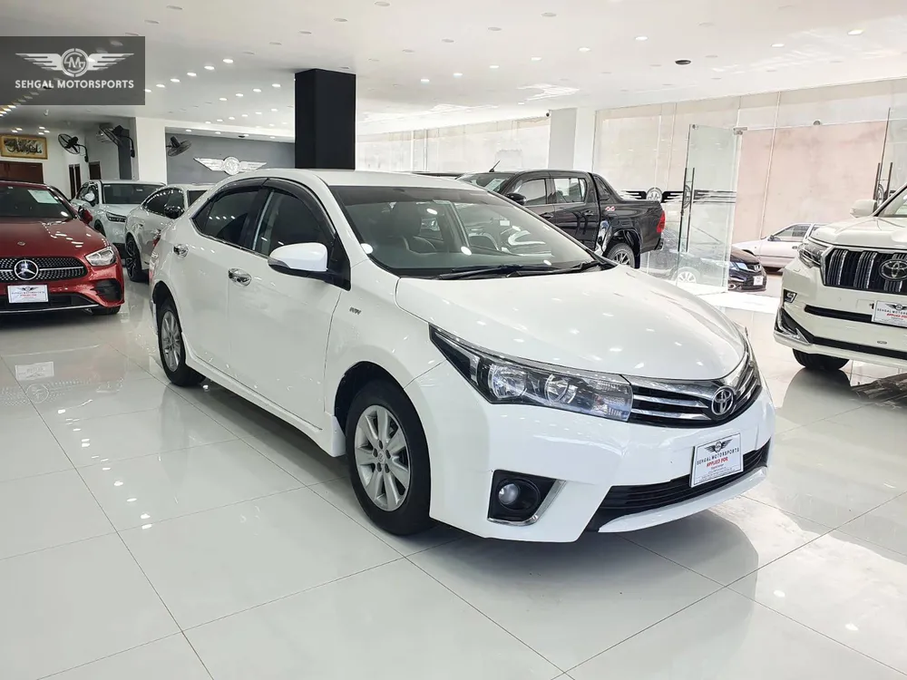 Toyota Corolla 2017 for Sale in Islamabad Image-1