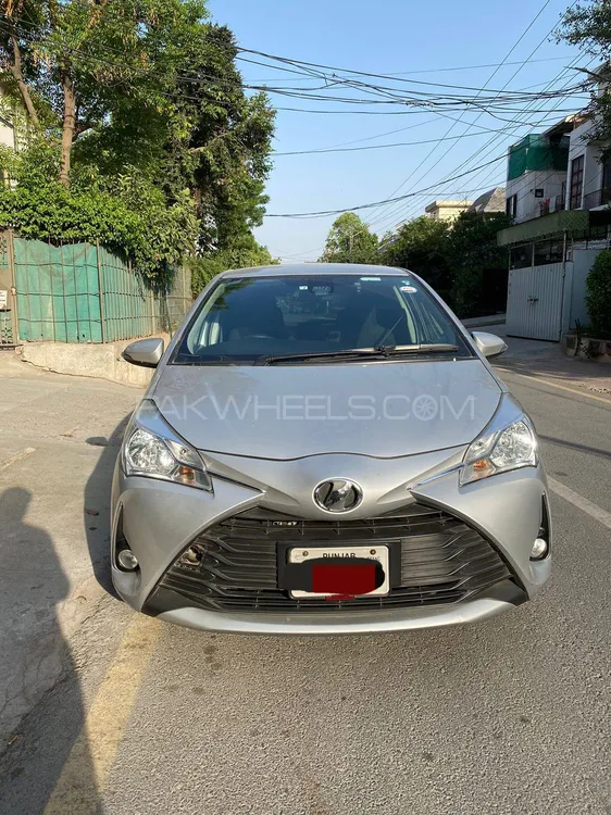 Toyota Vitz 2018 for Sale in Lahore Image-1