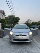Toyota Prius G Touring Selection 1.8 2015 for Sale